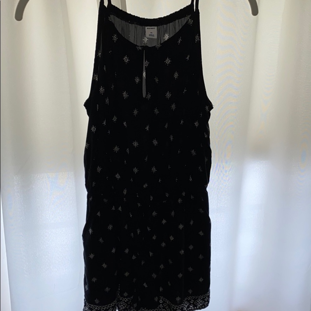 Old Navy black/white Romper